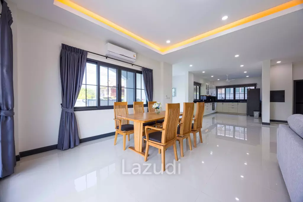 Brand New 2-Storey Villa with Pool in Soi 102