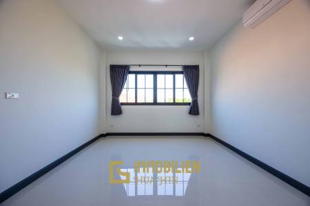 Soi 102: Brandneue einstöckige Pool Villa