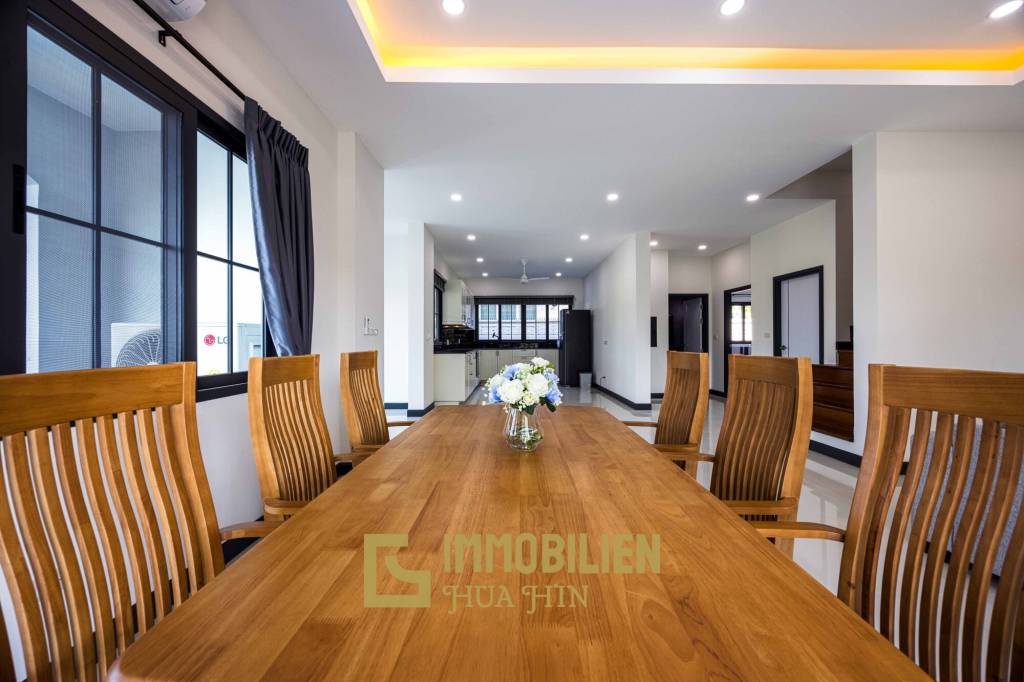 Soi 102: Brandneue einstöckige Pool Villa