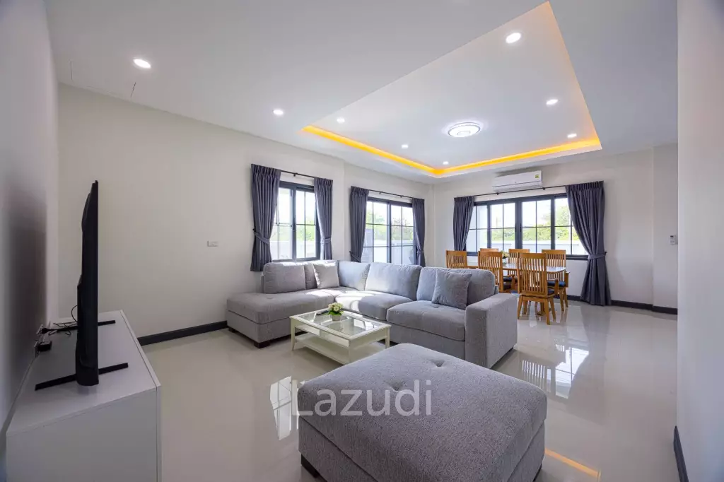 Brand New 2-Storey Villa with Pool in Soi 102