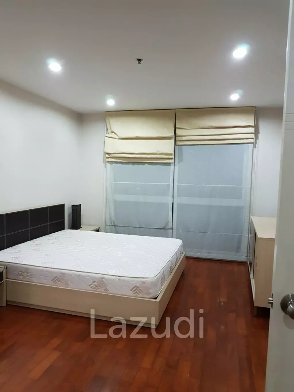 2 Bedroom 2 Bathroom 107 Sq.m Baan Siri Silom