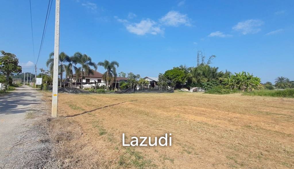 2 Rai Land for sale at Nam Lad area way to Western Bypass