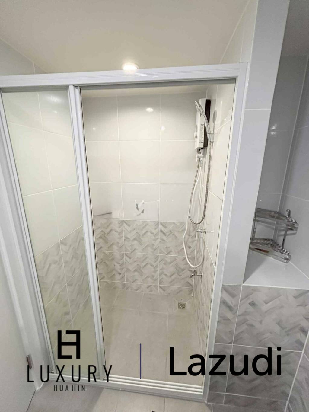 Mira Monte soi94: Modern 1BR New Condo