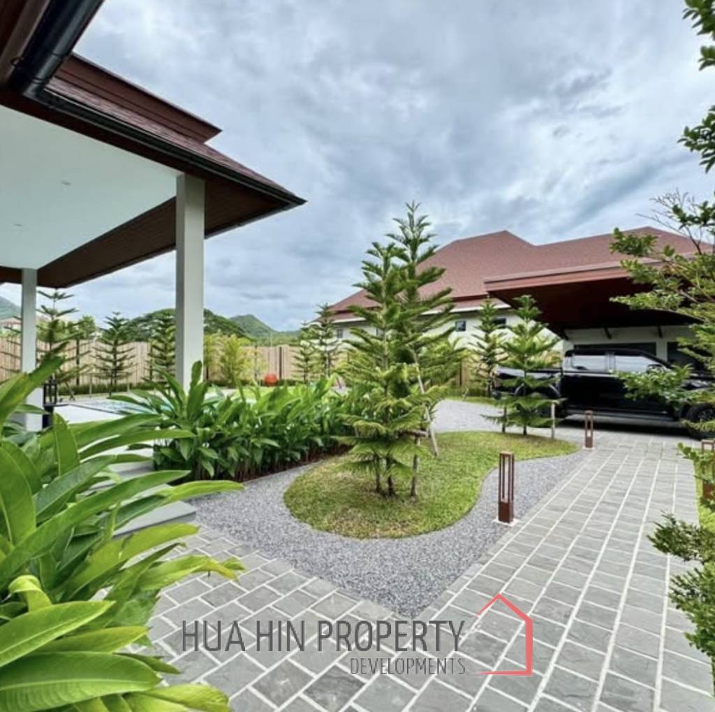 PANORAMA BLACK MOUNTAIN  : 3 bed pool villa