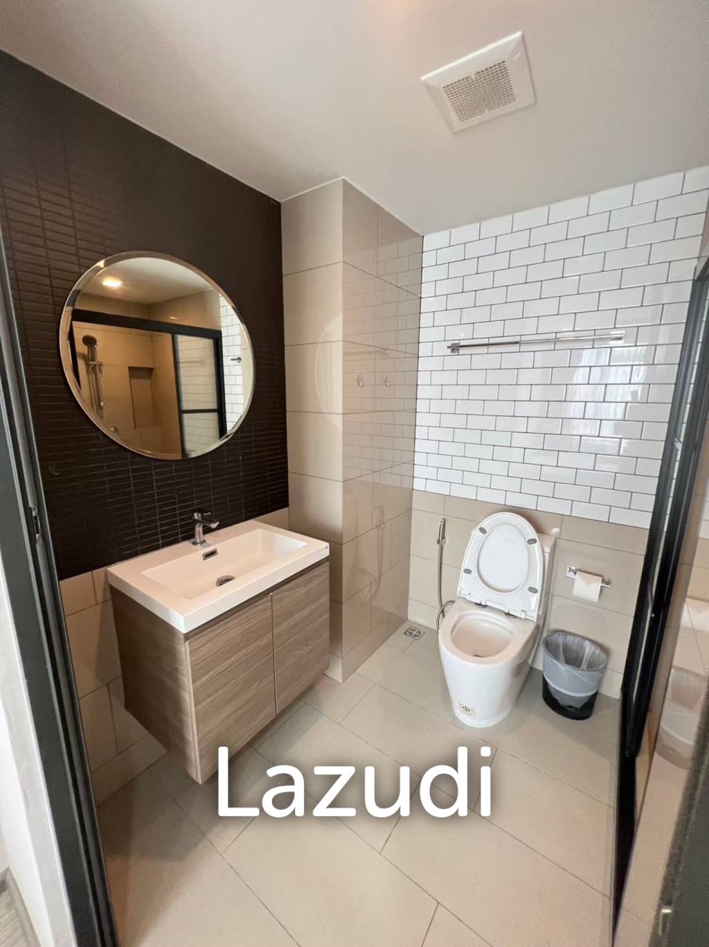 1 Bedroom 1 Bathroom 30 SQ.M Maestro 19 Ratchada