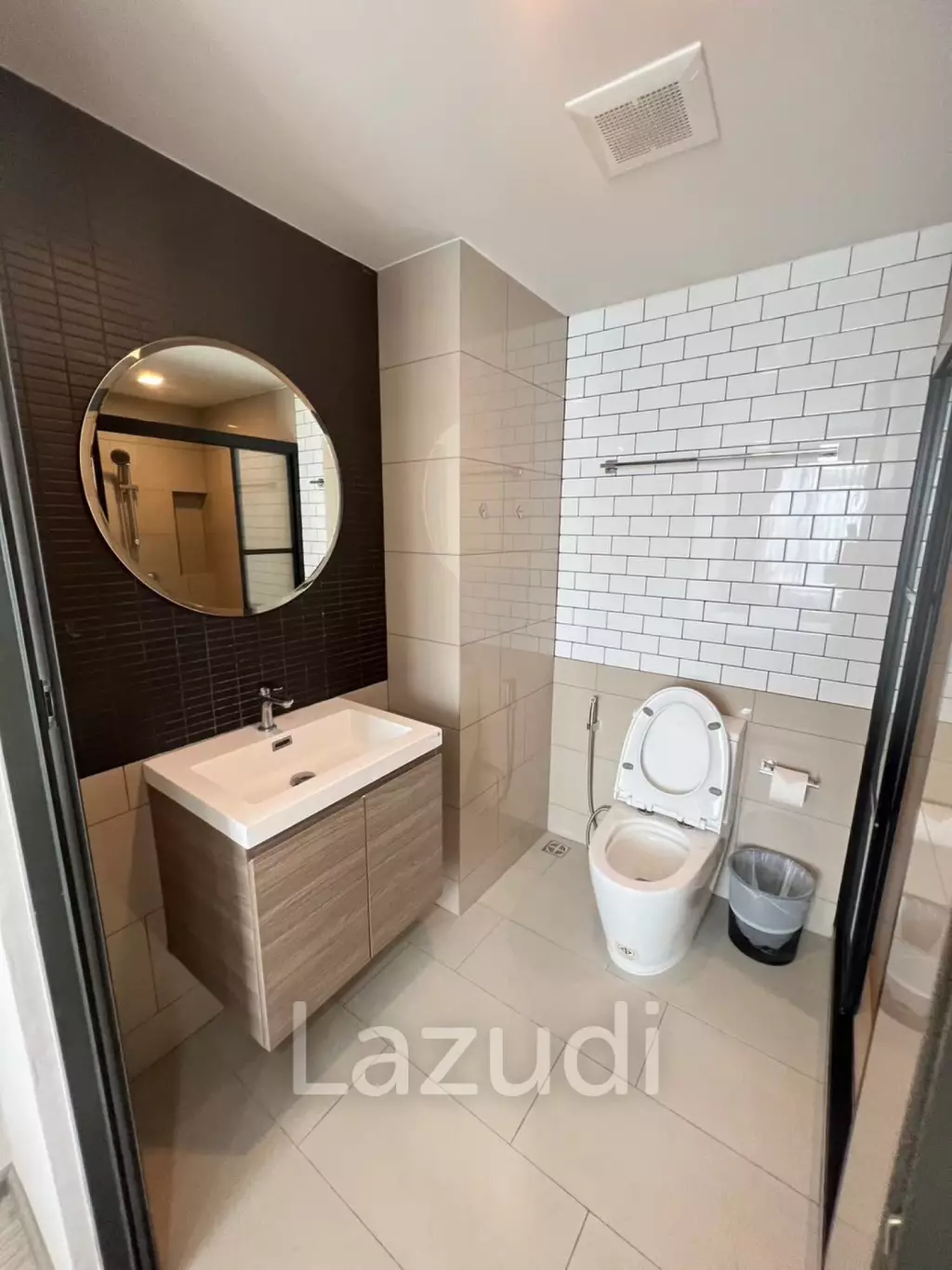 1 Bedroom 1 Bathroom 30 SQ.M Maestro 19 Ratchada