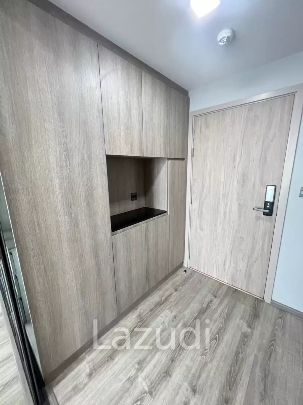 1 Bedroom 1 Bathroom 30 SQ.M Maestro 19 Ratchada
