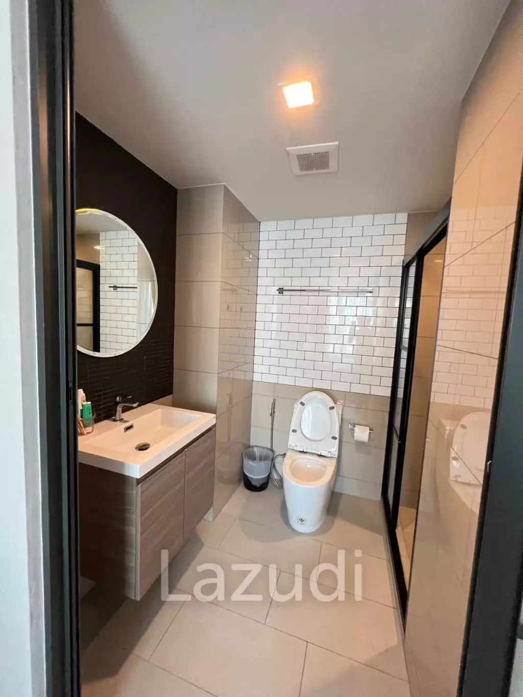 1 Bedroom 1 Bathroom 30 SQ.M Maestro 19 Ratchada