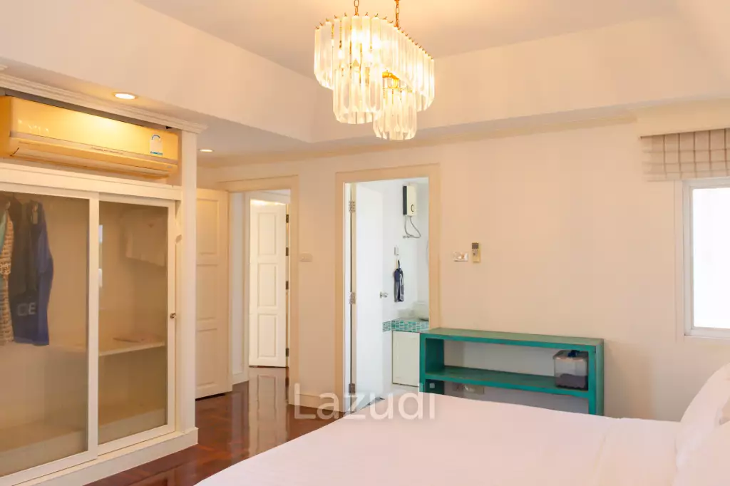 Coco Suite Khao Tao : 2 Bed Seaview Condo