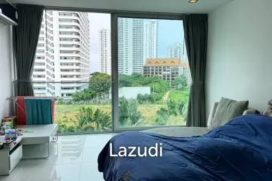 Studio 1 Bath 33 SQ.M. Club Royal Condominium