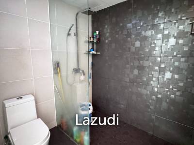 Studio 1 Bath 33 SQ.M. Club Royal Condominium