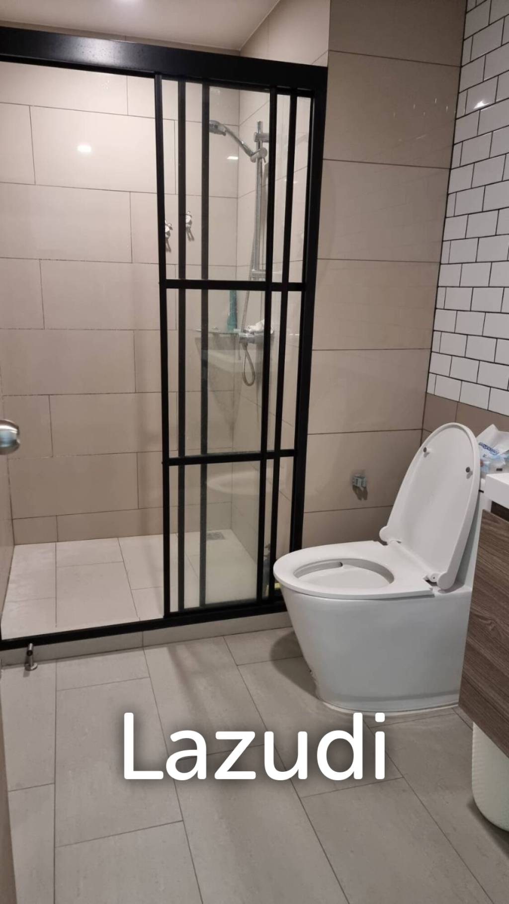 1 Bedroom  1 Bathroom  40 SQ.M.  Maestro 19 Ratchada