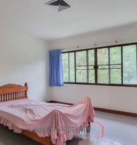 PALM HILL CONDO  : 2 bed utilities condo