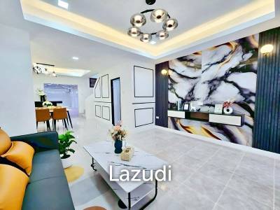 2 Bedrooms 2 Bathrooms 200 SQ.M. Townhome In East Pattaya