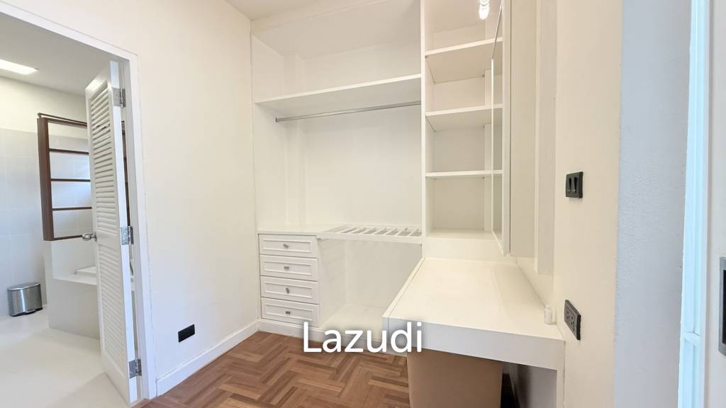 3 Bedrooms 2 Bathrooms 350 SQ.M. Villa Dhewaran