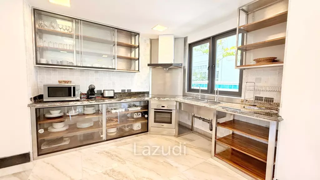 3 Bedrooms 2 Bathrooms 350 SQ.M. Villa Dhewaran