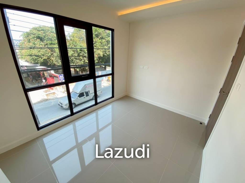Modern Condo in Hua Hin with Balcony Views