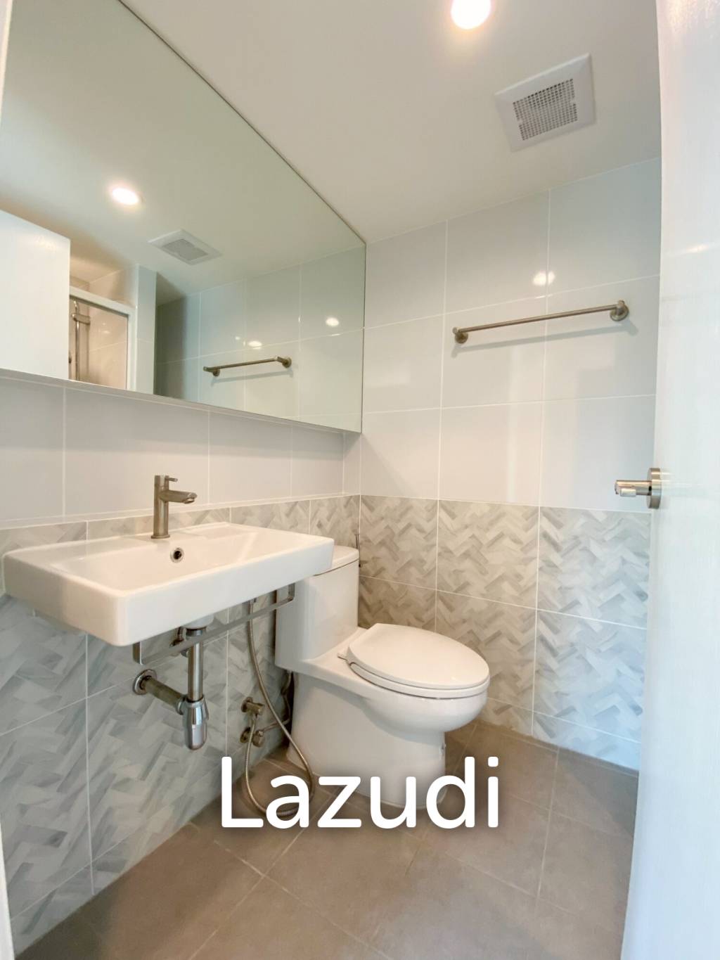 Modern Condo in Hua Hin with Balcony Views