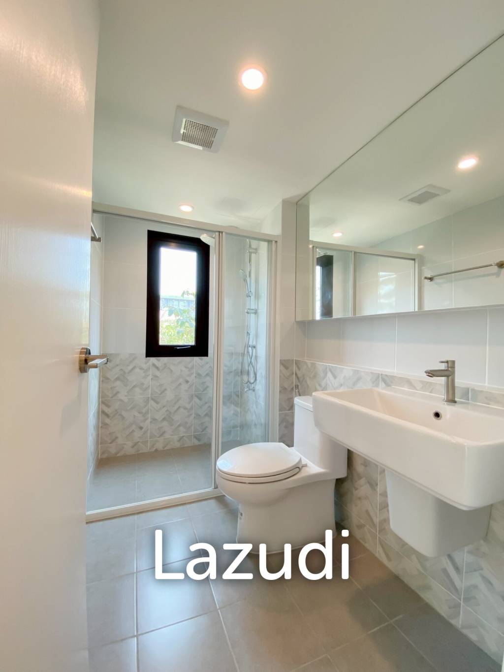 Modern Condo in Hua Hin with Balcony Views