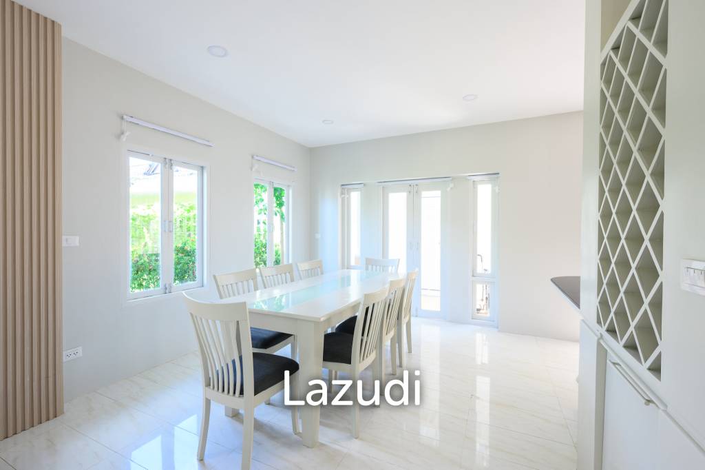 ์Newly Renovated 3-Bedroom House For Rent In Chalong