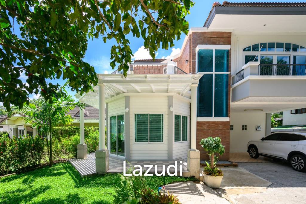 ์Newly Renovated 3-Bedroom House For Rent In Chalong