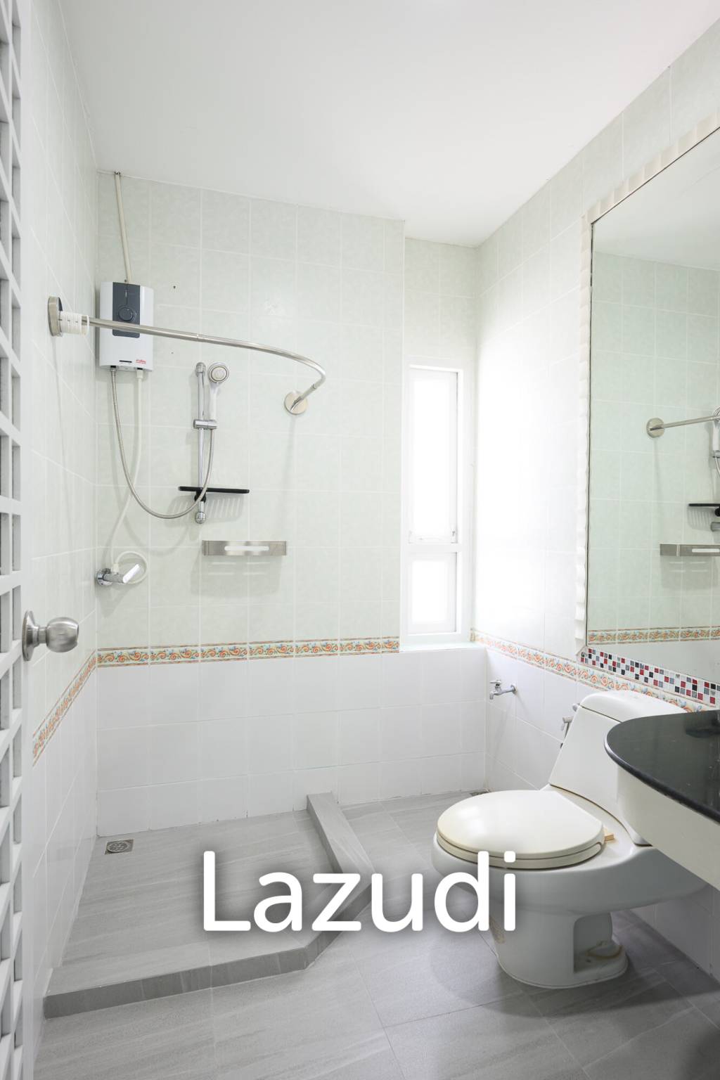์Newly Renovated 3-Bedroom House For Rent In Chalong