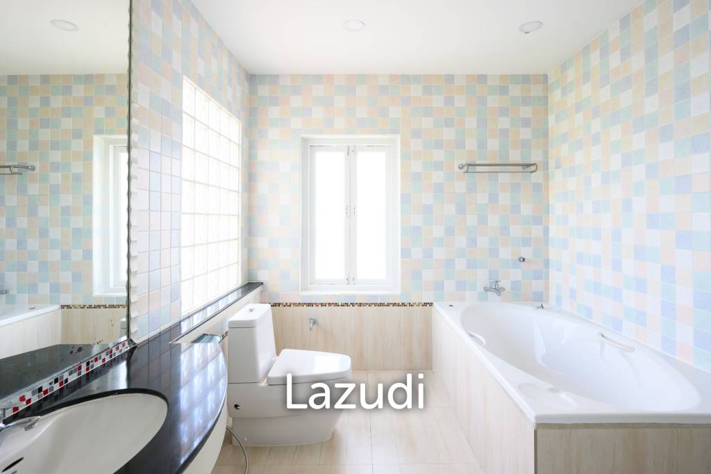 ์Newly Renovated 3-Bedroom House For Rent In Chalong