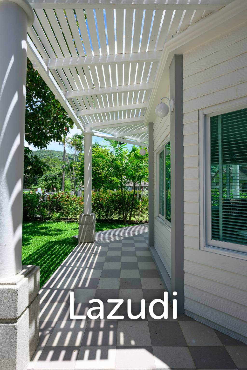 ์Newly Renovated 3-Bedroom House For Rent In Chalong