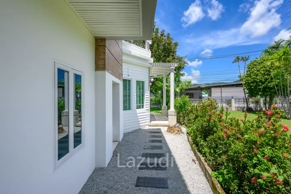 ์Newly Renovated 3-Bedroom House For Rent In Chalong