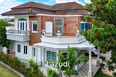 ์Newly Renovated 3-Bedroom House For Rent In Chalong
