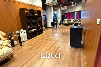 2 Bed 3 Bath 332 SQ.M Condo For Sale at Moon Tower