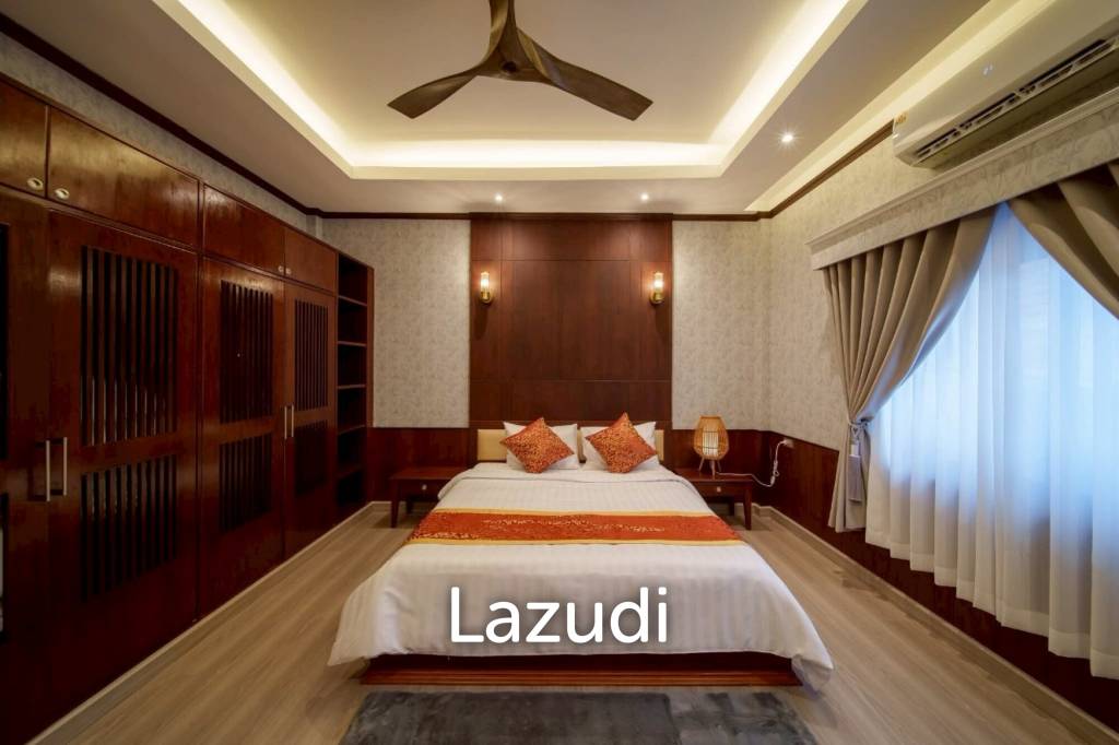 4 Beds 4 Baths 402 SQ.M. Luxury Homes In East Pattaya
