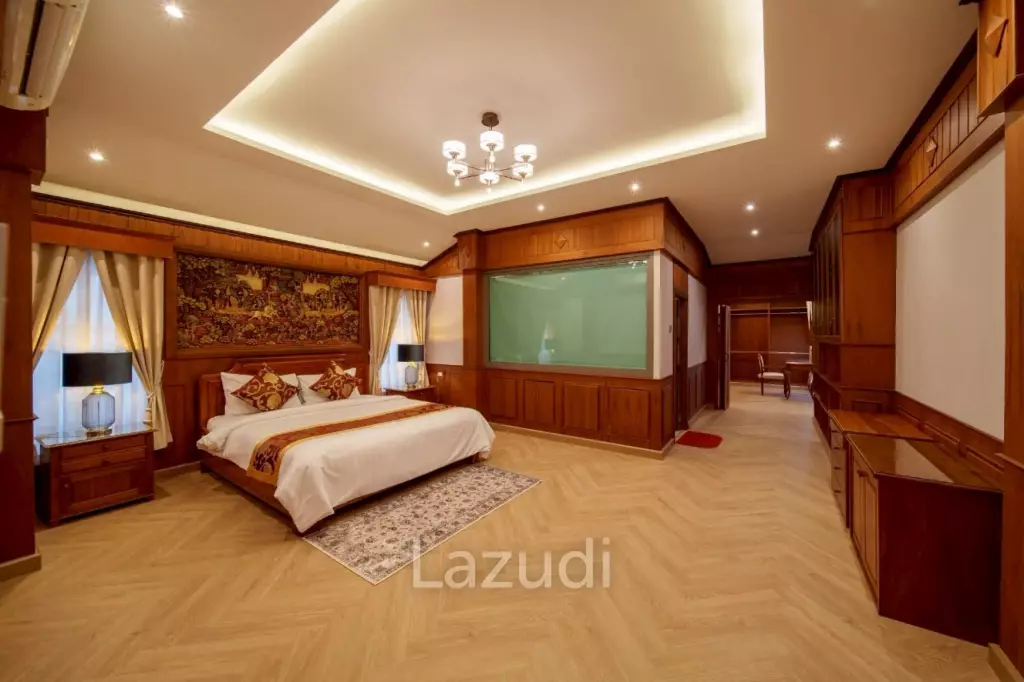 4 Beds 4 Baths 402 SQ.M. Luxury Homes In East Pattaya