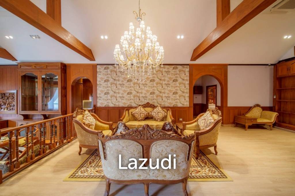 4 Beds 4 Baths 402 SQ.M. Luxury Homes In East Pattaya