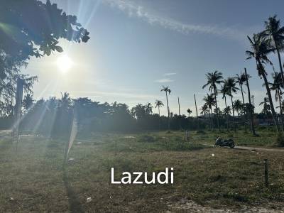 EXCLUSIVE  SEAFRONT LAND