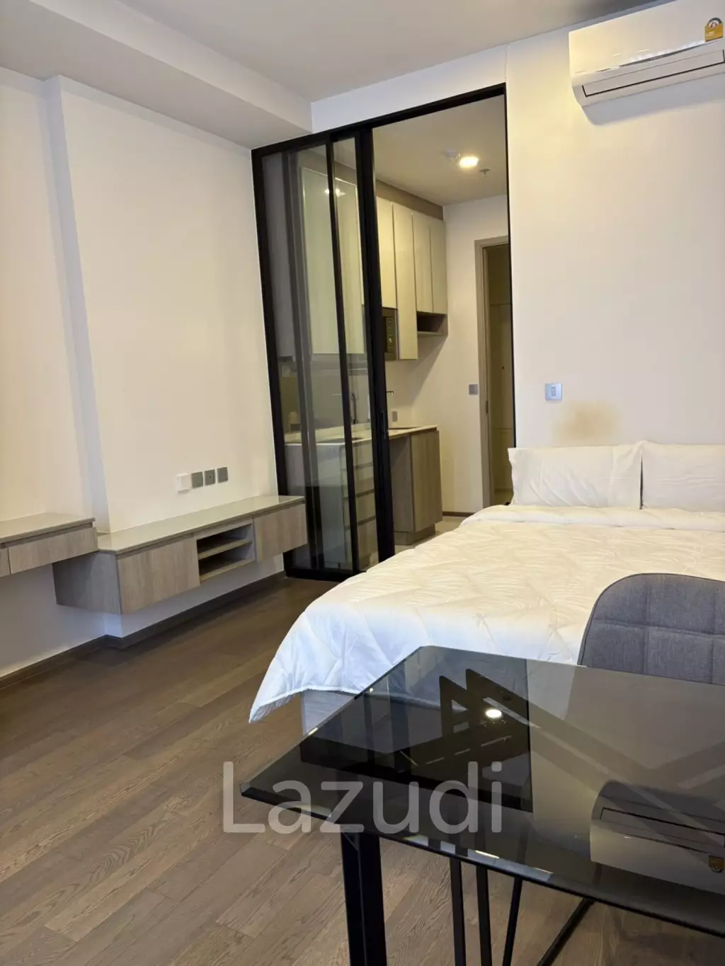 1 Bedroom 1 bathroom 24.6 SQ.M Park Origin Phayathai