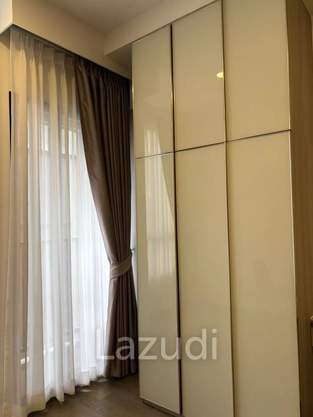 1 Bedroom 1 bathroom 24.6 SQ.M Park Origin Phayathai
