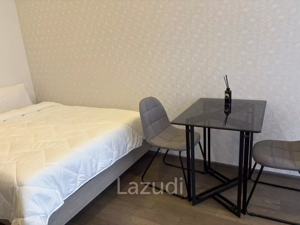 1 Bedroom 1 bathroom 24.6 SQ.M Park Origin Phayathai