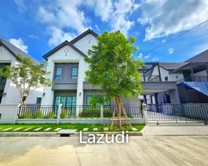 4 Bedroom 5 Bathroom 303 SQ.M Centro Bangna