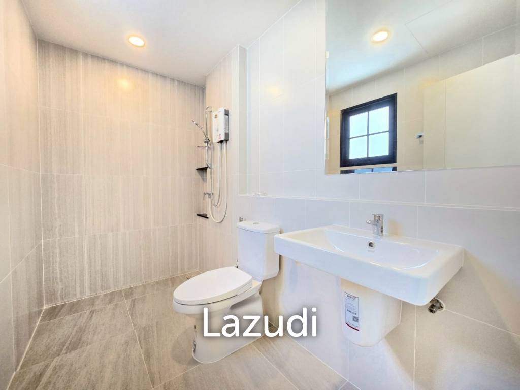 4 Bedroom 5 Bathroom 303 SQ.M Centro Bangna
