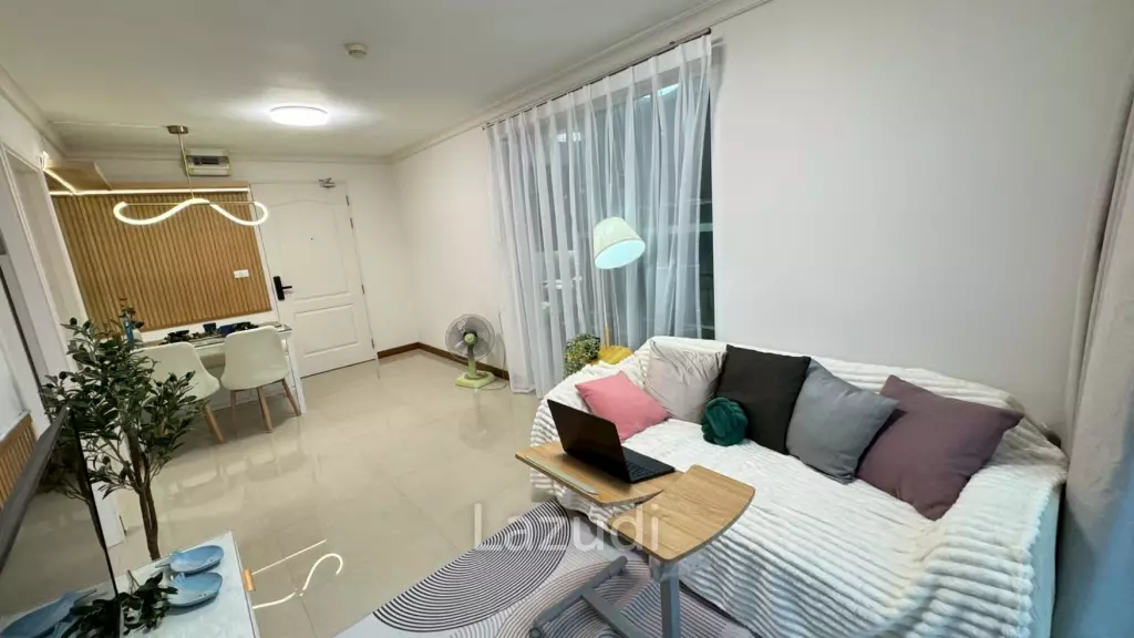 1 Bedroom1 Bathroom 44.04 SQ.M Chateau In Town Phaholyothin 11