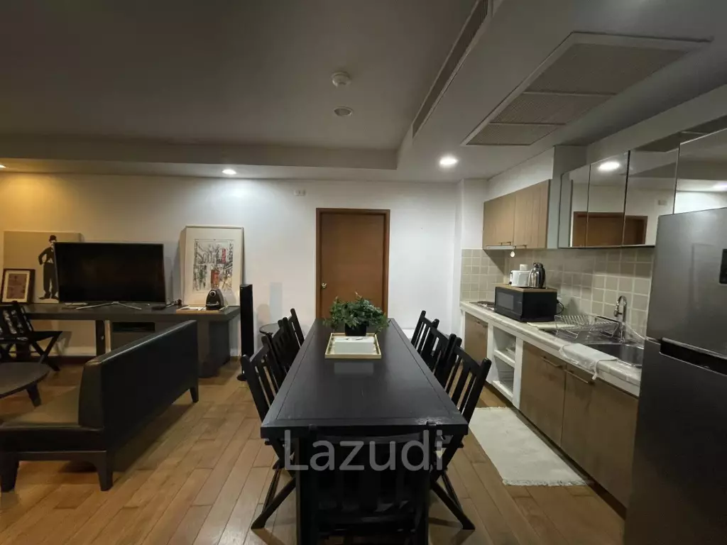 2 bed, 2 bath Condo - Beachfront with sea view & Pool view