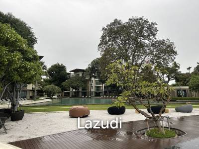 2 bed, 2 bath Condo - Beachfront with sea view & Pool view