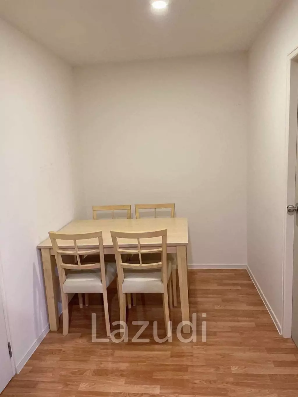 1 Bedroom 1 bathroom 39 SQ.M. Lumpini Ville Sukhumvit 76-Bearing Station 2