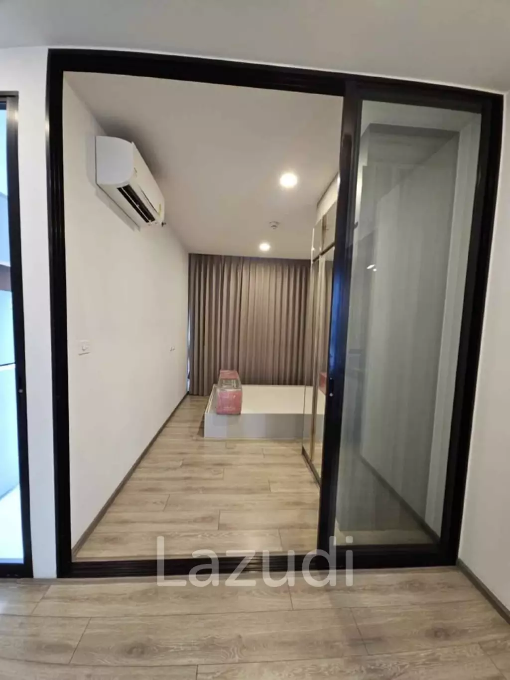 1 Bedroom 1 Bathroom 34 SQ.M KnightsBridge Collage Sukhumvit 107