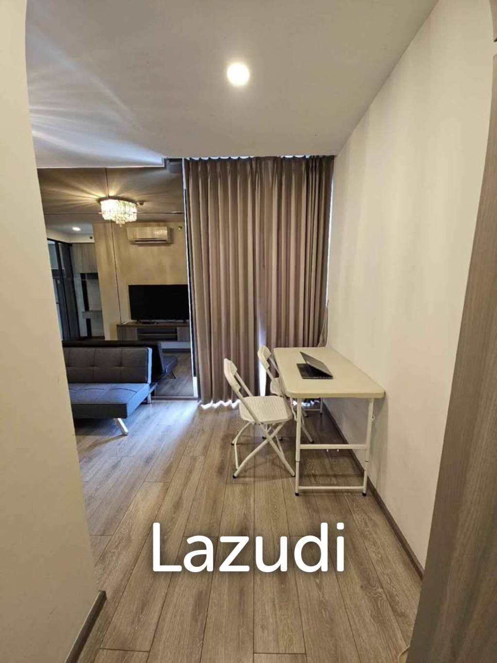 1 Bedroom 1 Bathroom 34 SQ.M KnightsBridge Collage Sukhumvit 107