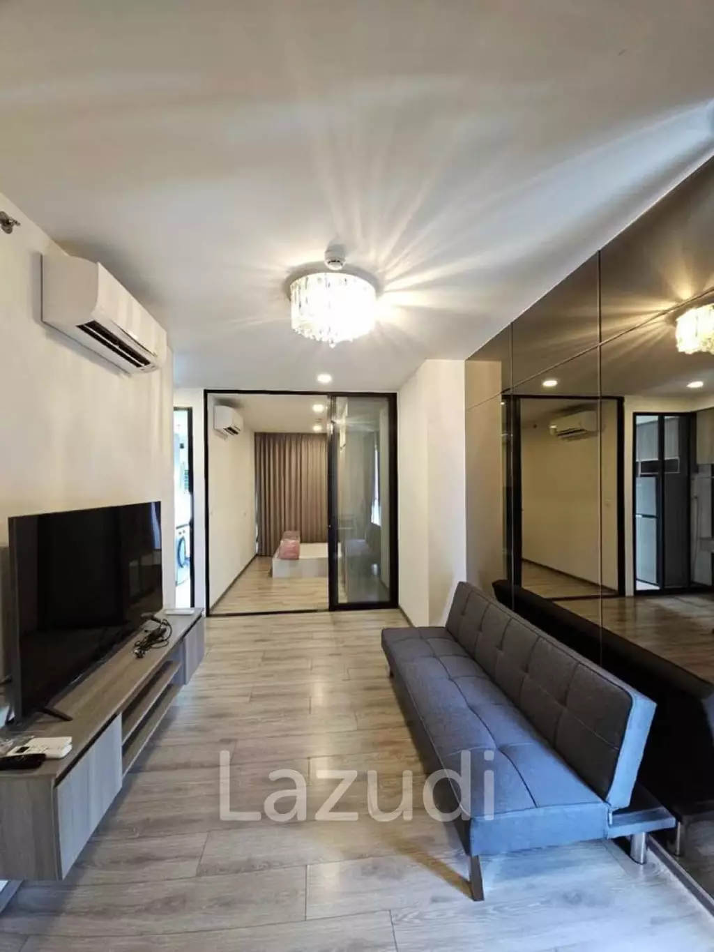 1 Bedroom 1 Bathroom 34 SQ.M KnightsBridge Collage Sukhumvit 107