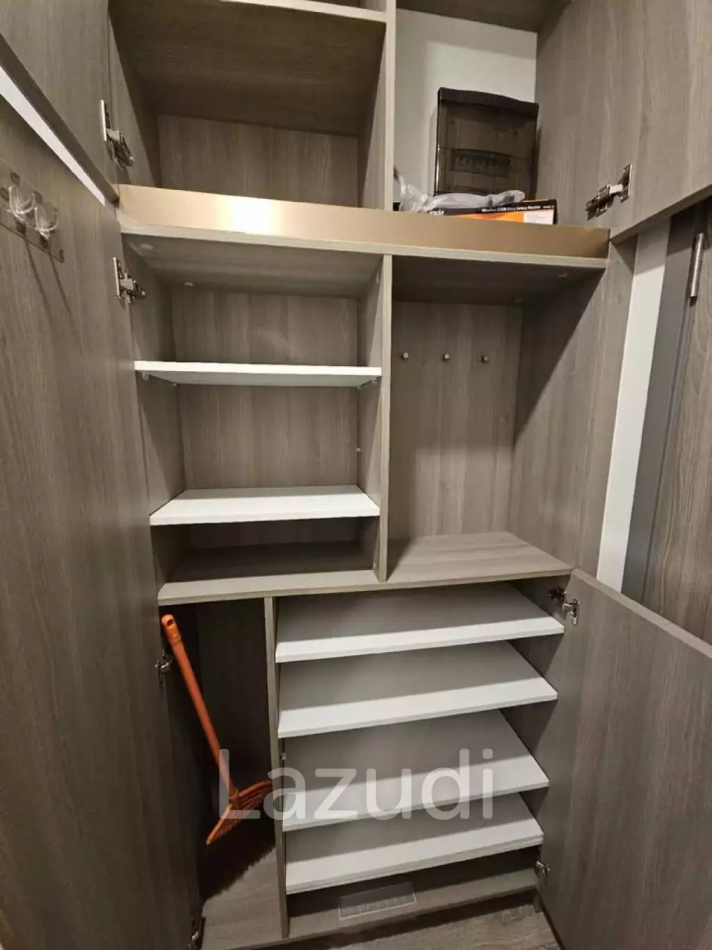 1 Bedroom 1 Bathroom 34 SQ.M KnightsBridge Collage Sukhumvit 107