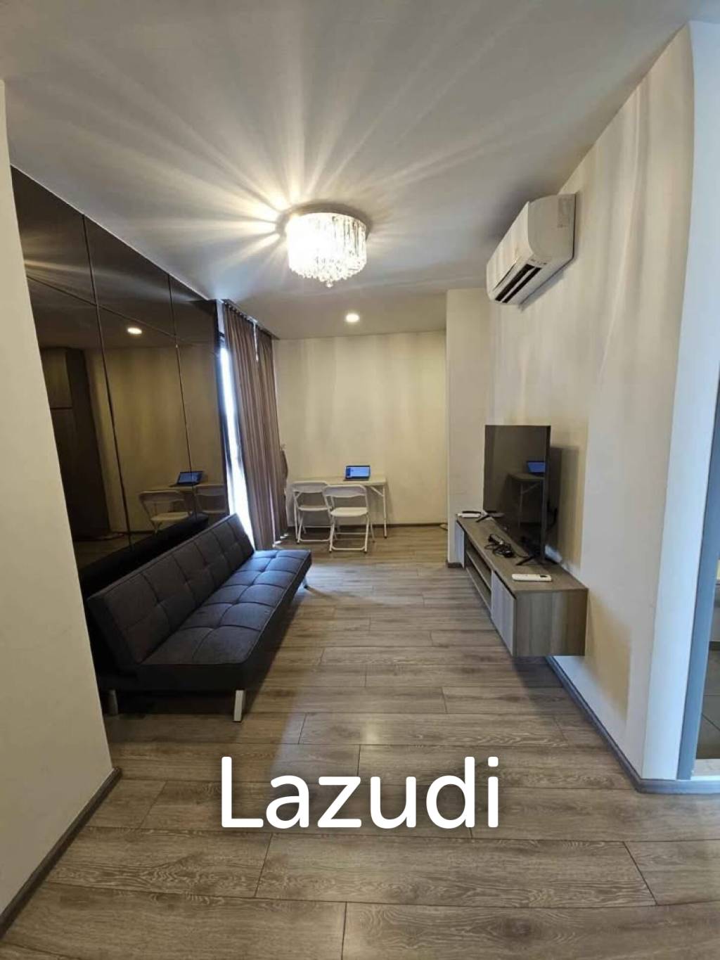 1 Bedroom 1 Bathroom 34 SQ.M KnightsBridge Collage Sukhumvit 107