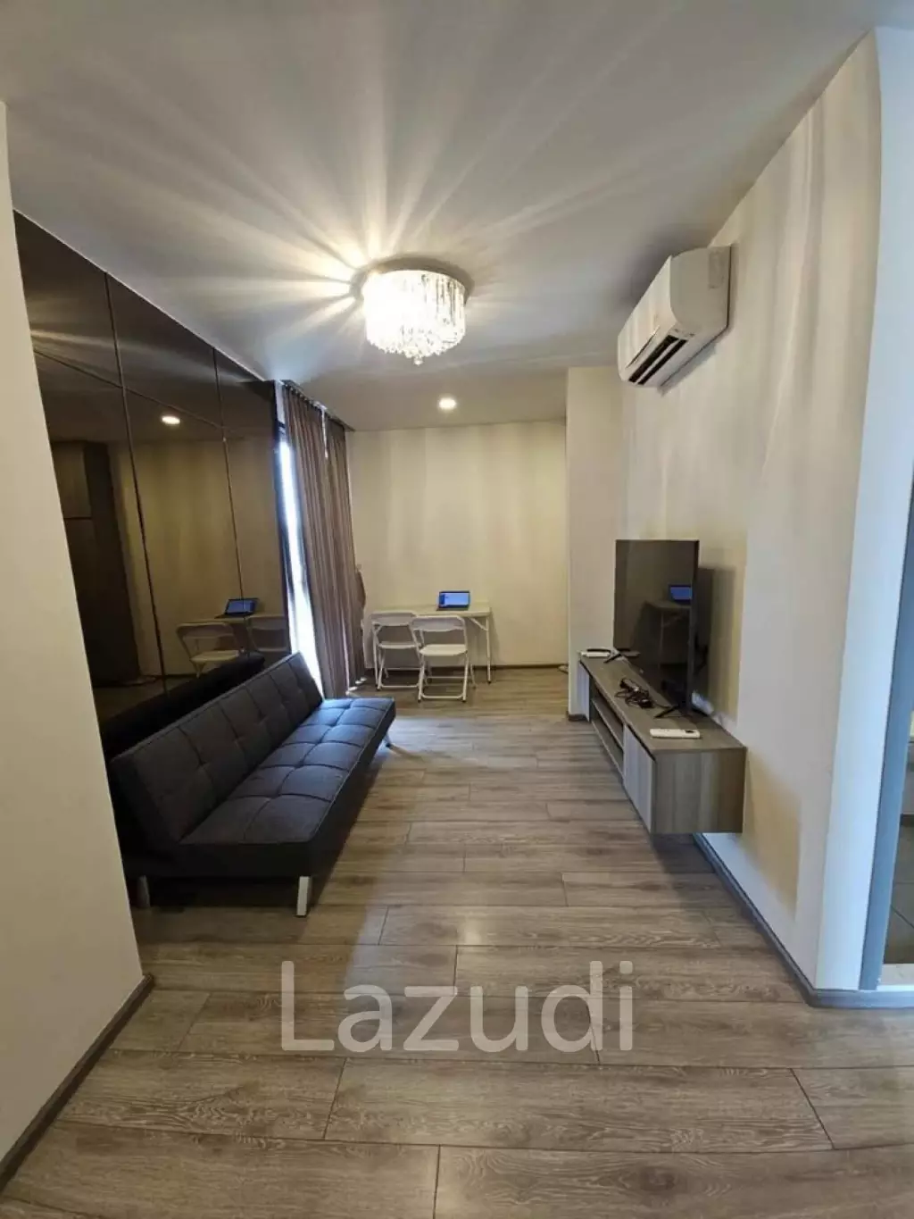 1 Bedroom 1 Bathroom 34 SQ.M KnightsBridge Collage Sukhumvit 107